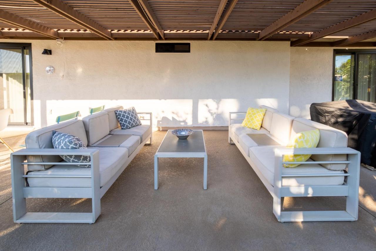 Beautiful Palm Springs Home large private yard Exterior foto